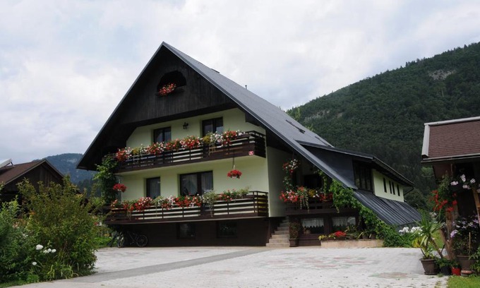 Bohinjska Bistrica Apartamento | Apartments Zorč