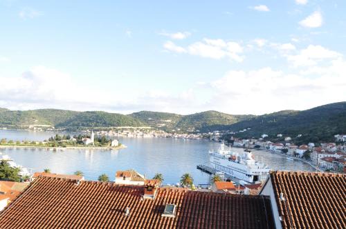 Cove Rogacic Apartamento | Apartments Zora