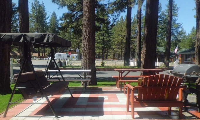 Tahoe Valley Casa | Apex Inn