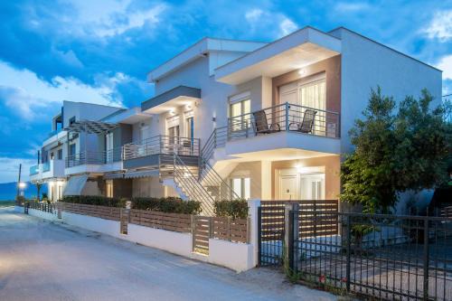 Ofrinion Apartamento | Aphrodite Residential Complex