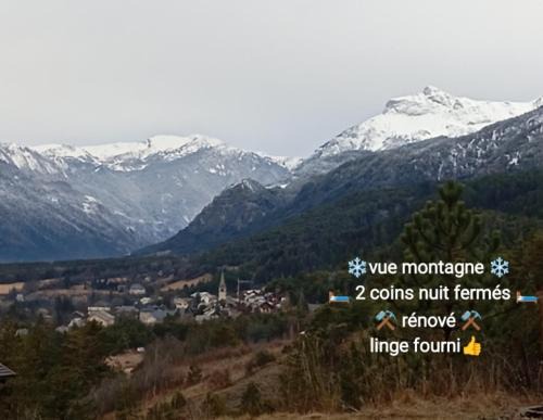 Barcelonnette Apartamento | app 2ch au calme Barcelonnette vue montagne