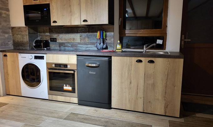 La Chapelle-devant-Bruyeres Apartamento | Appartement de 80 m2 Entierement Rénové Proche de Nature et Hautes Vosges