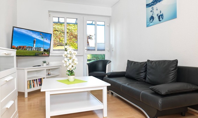 Am Schwarzen Busch Apartamento | App. Steuerbord - Cozy 2-room apartment right on the beach!