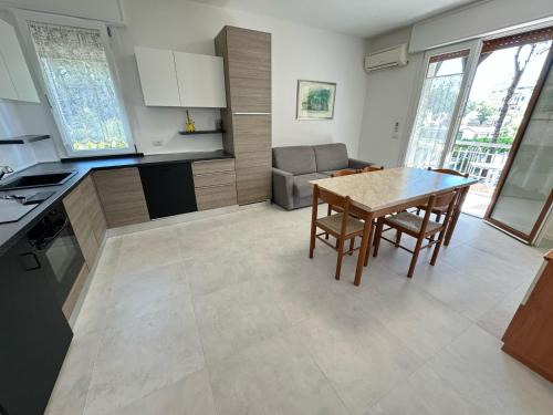 Jesolo Pineta Apartamento | App4rent - Villa Cristina 10 - RINNOVATO