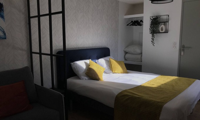 Saint-Germain-les-Corbeil Apartamento | Appartement 223 Moderne Gris