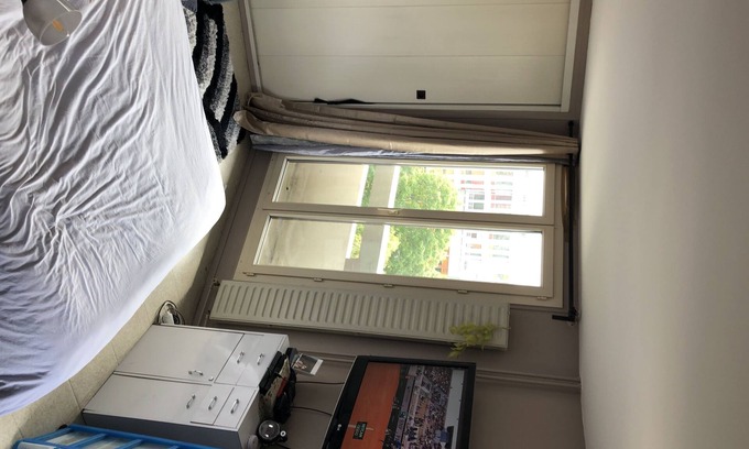 Le Pre-Saint-Gervais Apartamento | Aparentemente 3 piezas