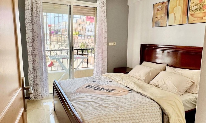 Cite Charaf Apartamento | Apparently sunny for families; 5 min from the beach.