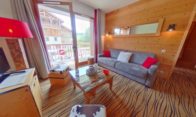 Les Saisies Apartamento | Appart 3 pièces aux Saisies - Piscine, Jacuzzi, Fitness - FR-1-594-102