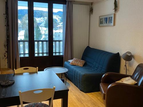 Villard-de-Lans Apartamento | Appart 50m2 à Villard-de-Lans, 6 pers, 2 ch, balcon, ascenseur - FR-1-515-143