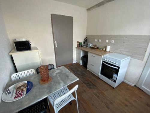 Saint-Remy-Sur-Durolle Apartamento | Appart au 1 etage