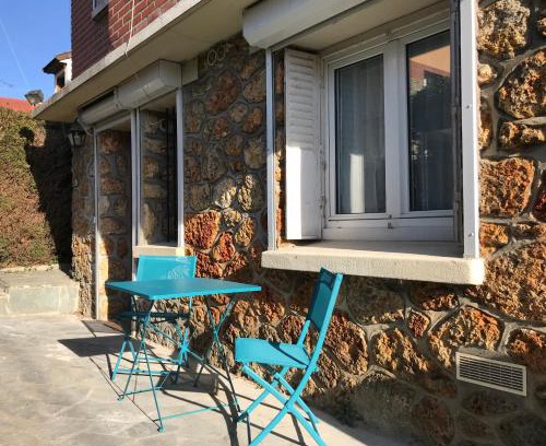 Bievres Apartamento | Appart au calme