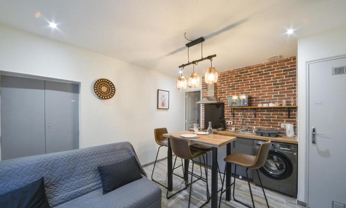 Bourges Apartamento | Appart Bambou rdc - parking gratuit- Netflix