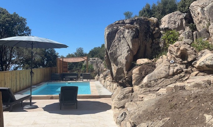 Grossa Apartamento | Appart Dans Villa Avec Piscine