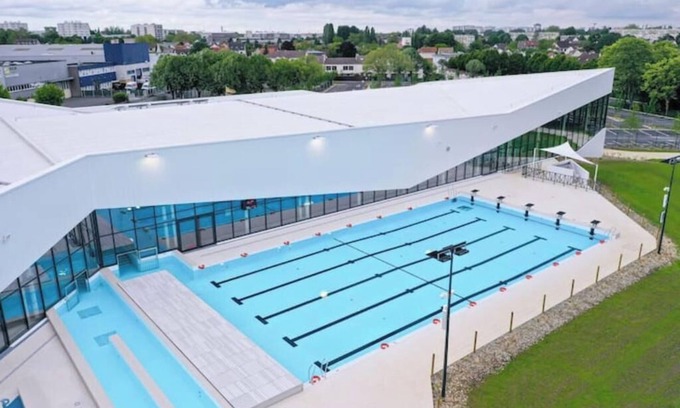 Les Pavillons-sous-Bois Apartamento | Appart Elégant JO Ctre Ville Transport Proche CDG