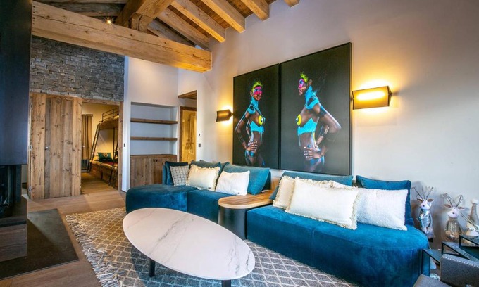 Val-d'Isere Apartamento | Appart luxueux avec cheminée, proche des pistes, WiFi, 10 pers - FR-1-694-90