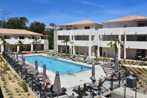 Bravone Apartamento | Appart T3 vue Mer/Montagne pieds dans l'eau N115