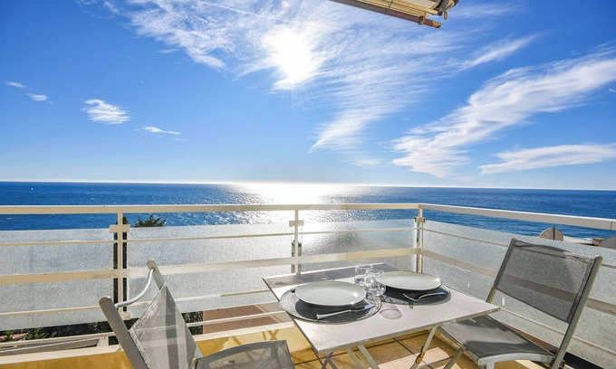 French Riviera Apartamento | Appart vue mer splendide et plage proche de Monaco