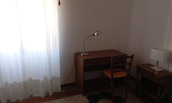 Alessandria Apartamento | Appartament 120m2, 3 Rooms Historic Center next to Genoa Square park easy
