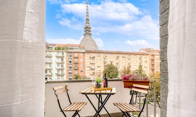 Vanchiglia Apartamento | Appartamenti Vista Mole, Centro a 15 min - Luxury Suites & fast WiFi