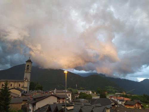Vilminore di Scalve Apartamento | APPARTAMENTO ACERO ROSSO