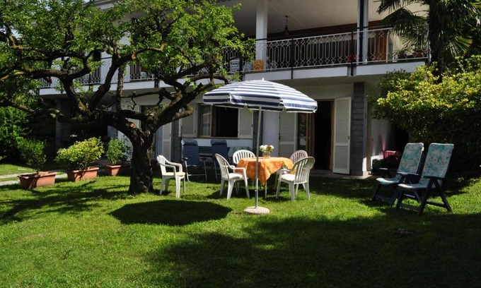 Pettenasco Apartamento | Appartamento Azalea