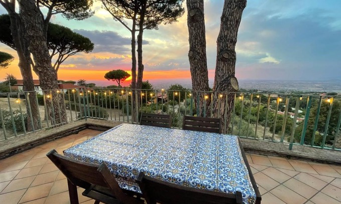 Monte Porzio Catone Apartamento | Appartamento castelli Romani - con vista su ROMA