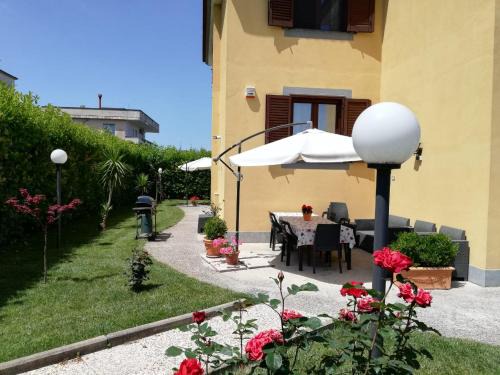 Sant'Antonio Abate Apartamento | Appartamento in B&B con piscina privata