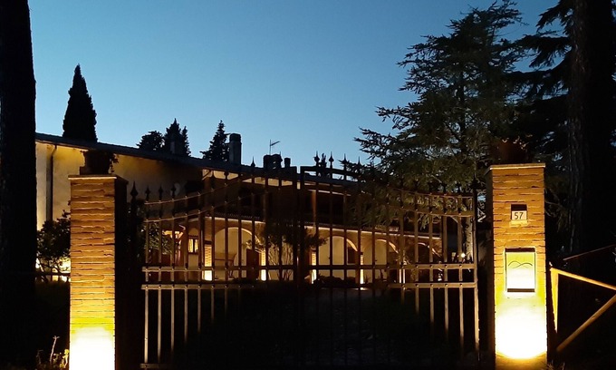Torgiano Apartamento | Appartamento in Casa di Campagna con Vista su Assisi
