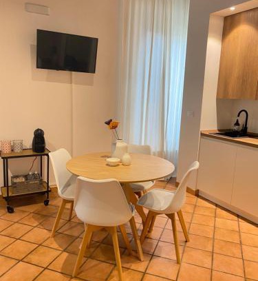 Imola Apartamento | Appartamento in centro storico L&L house