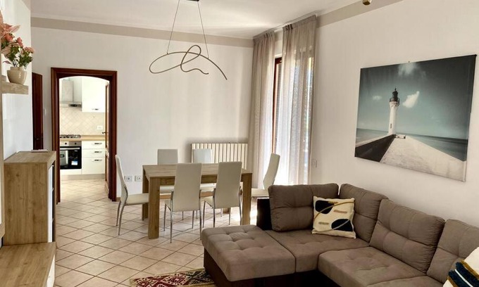 Marina di Massa Apartamento | Appartamento in Villa a Marina di Massa