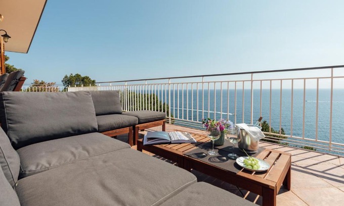 Palermo Apartamento | Appartamento in Villa con accesso al mare, vista mozzafiato