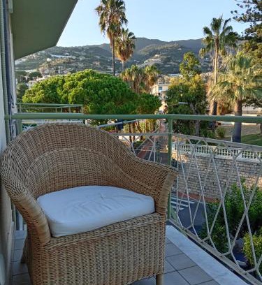 Ospedaletti Apartamento | appartamento incantevole a Ospedaletti(Sanremo)