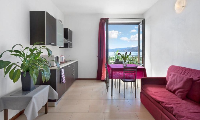 Crabbia Apartamento | Appartamento Isola vista lago