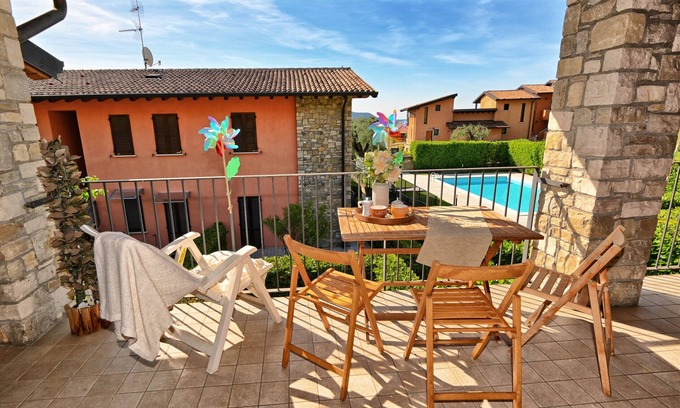 Cecina Apartamento | Appartamento Serena by Theater Home - with pool and garage