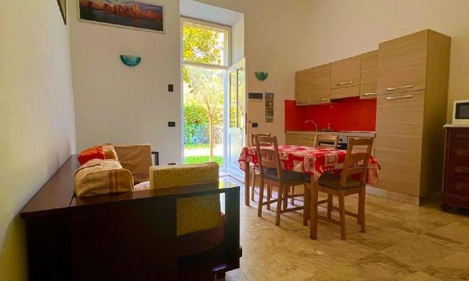 Carrara Apartamento | appartamento magnolia