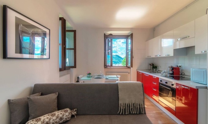 Como Apartamento | Appartamento Marte - MyHomeinComo