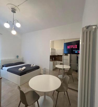 Est Apartamento | Appartamento Monolocale a Verona