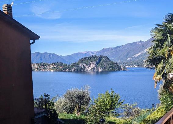 Fiumelatte Apartamento | Appartamento Pinus Varenna