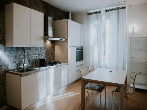 Tre Torri Apartamento | APPARTAMENTO Superstudio 2 bedrooms HEART OF MILAN