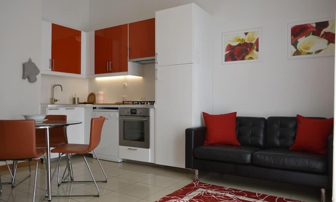 Viareggio Apartamento | Appartamento Verdi, a 100 metri dal mare.