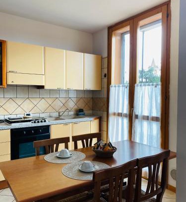 Faenza Apartamento | APPARTAMENTO Via MAMELI 26