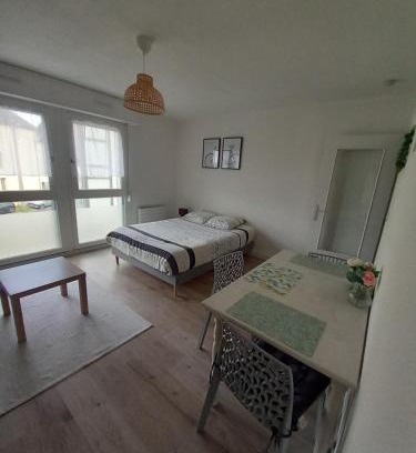 Saint-Jacques-de-la-Lande Apartamento | Appartement rénové et équipé