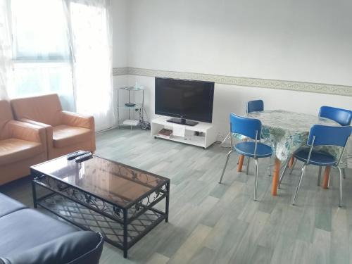Saint-Etienne-du-Rouvray Apartamento | Appartement lumineux proche de Rouen et Paris