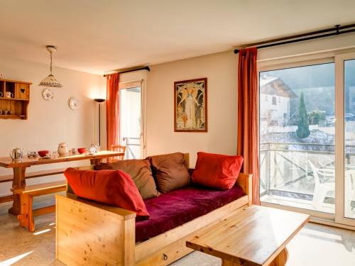 Brides-les-Bains Apartamento | Appartement 2* à Brides-les-Bains, 1ch, 2 parkings, balcon sud, proche télécabine et thermes - FR-1-512-2
