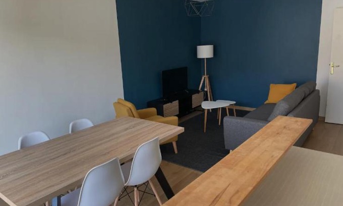 Lion-sur-Mer Apartamento | Appartement 2 chambres - 50m de la mer - parking