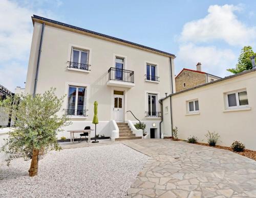Asnieres-sur-Seine Apartamento | appartement 2 chambres dans une belle maison à proximité de paris