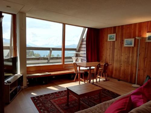 Arc-1600 Apartamento | Appartement 2 pièces cabine, 7 pers, Arc 1600, ski aux pieds, proche commerces, balcon sud - FR-1-411-669