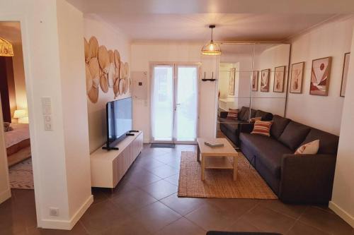 Neauphle-le-Chateau Apartamento | Appartement 2 pièces centre ville avec parking