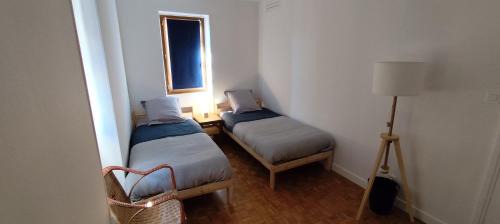 Le Puy-en-Velay Cama Y Desayuno | Appartement 2 pièces aux pieds de la Cathédrale dans logis du 15ème siècle