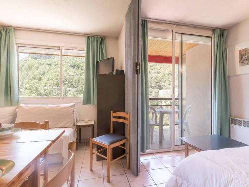Briancon Apartamento | Appartement 2 pièces avec coin nuit, balcon, parking et casier à ski - Proche télécabine et centre - FR-1-330C-16